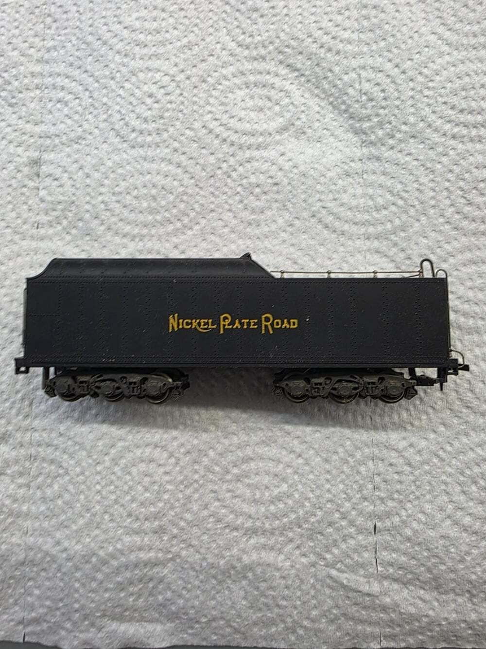 Rivarossi HO Locomotive Tender Shell Nickel Plate Road #622 Metal Wheels
